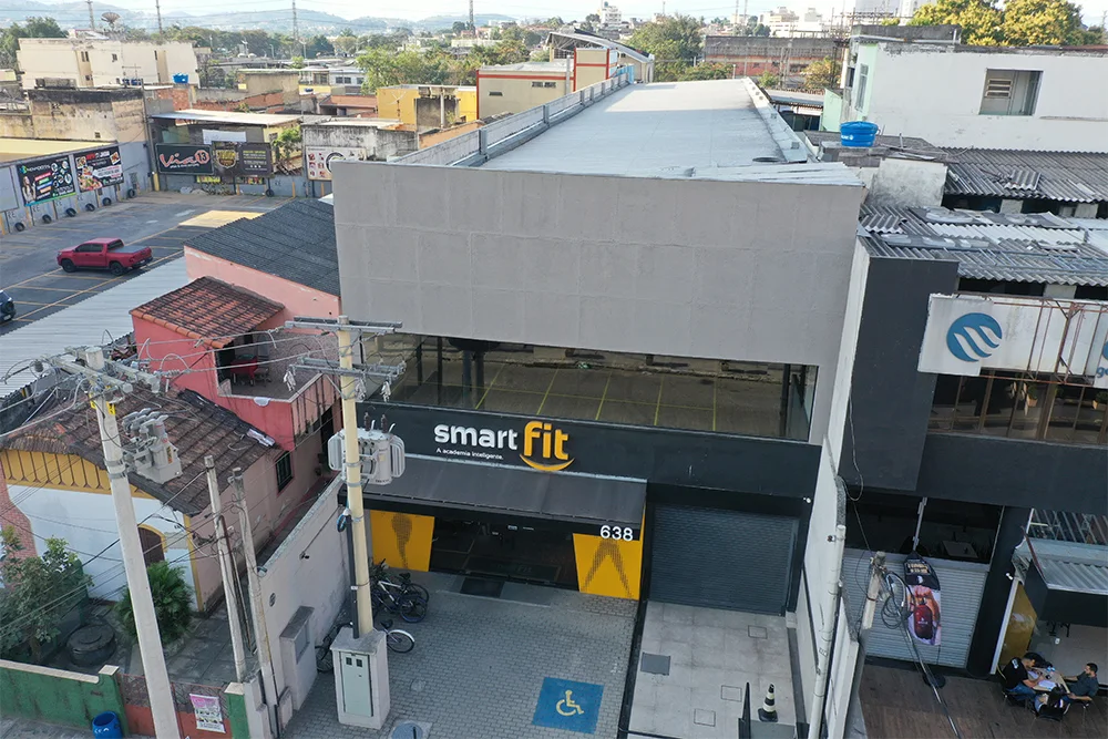 Fachada da unidade Smart Fit Nova Iguaçu